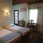 Hotel Misafir Evi 2*