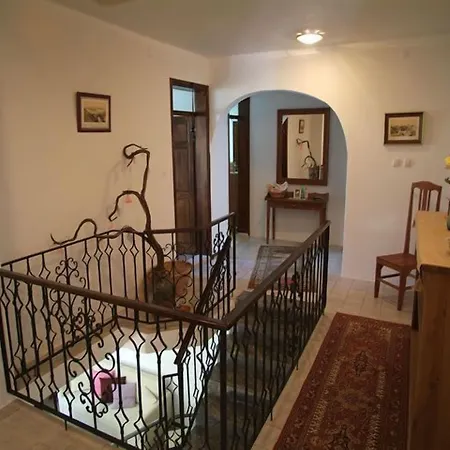 Misafir Evi Szálloda